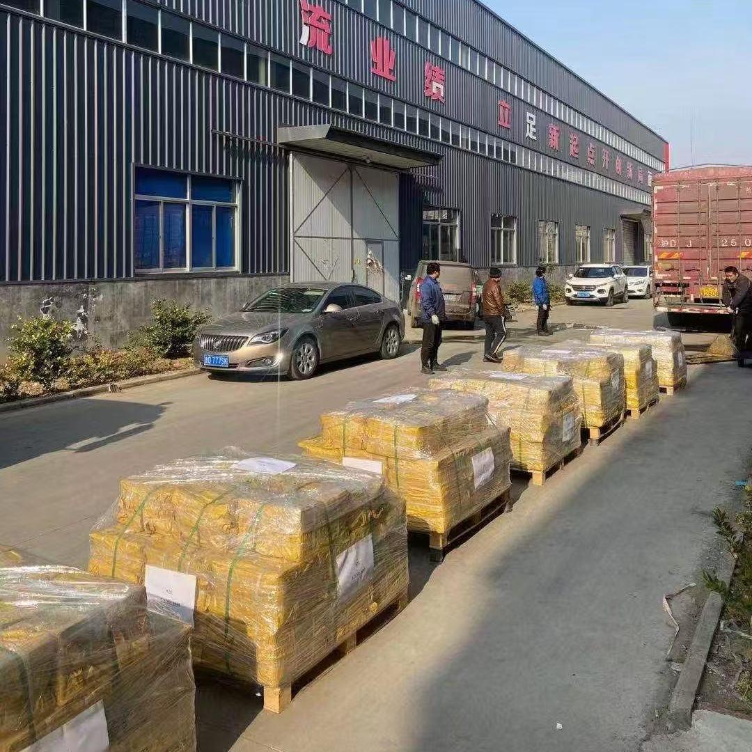 Packaging and shipping area