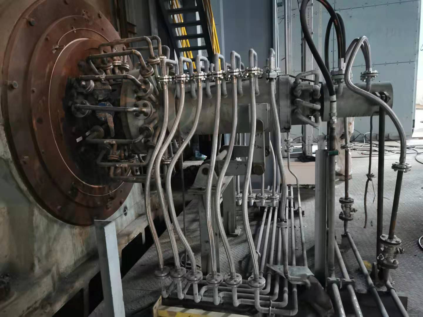Rotary Joint for Metallurgical Converters, Mud Guns, and Ladle Turrets - 图片 6